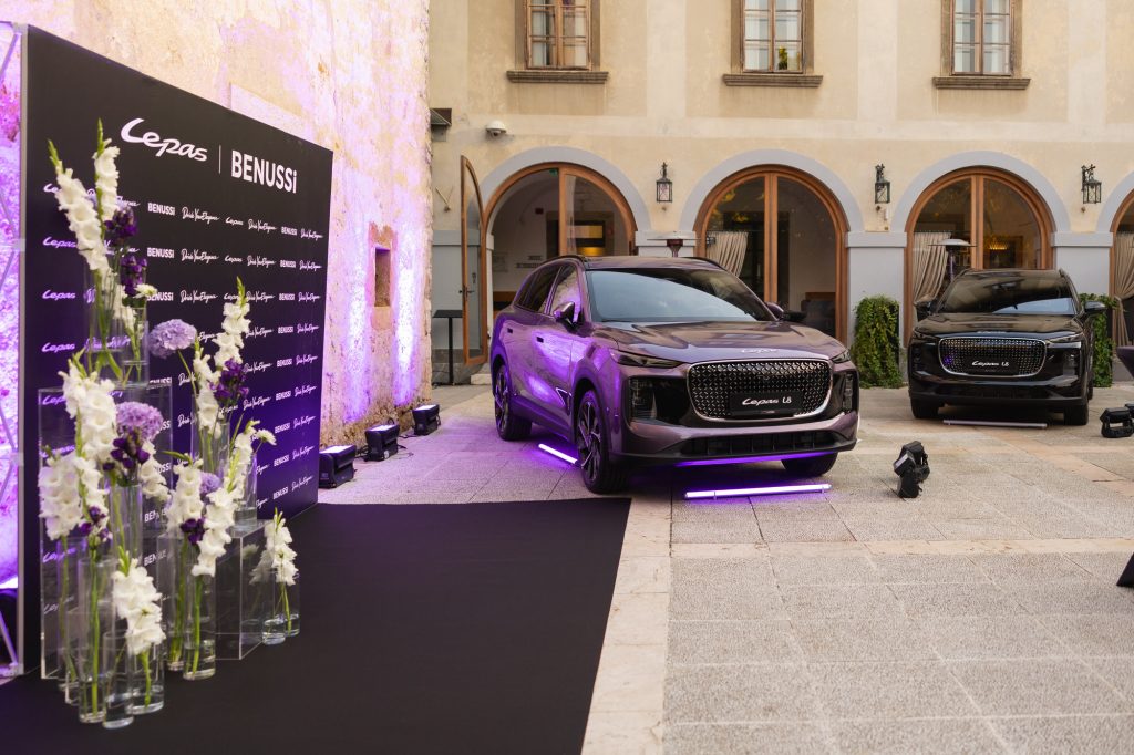 Drive Your Elegance: LEPAS se je v edinstvenem ambientu Gradu Otočec ...