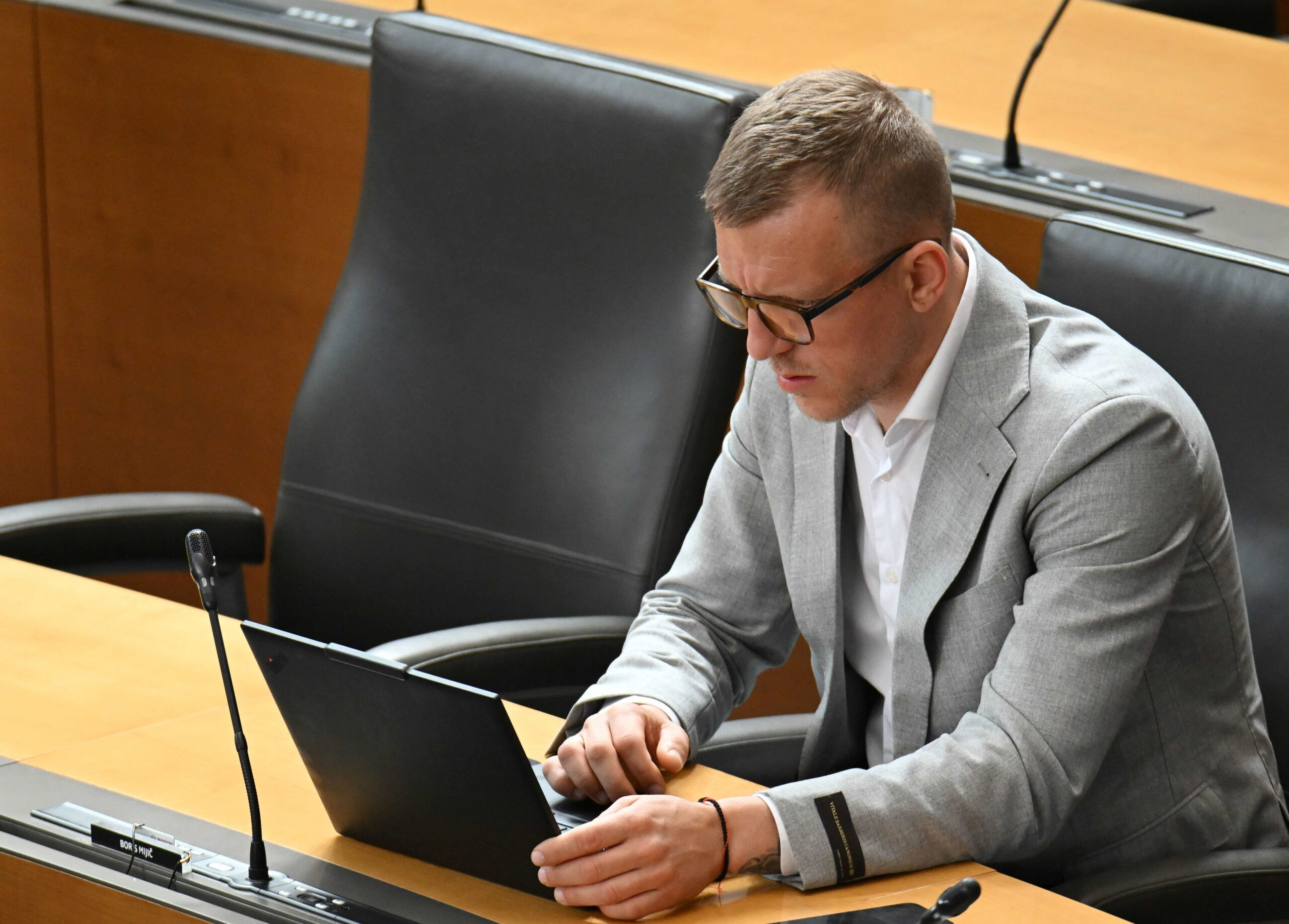 Slika članka
